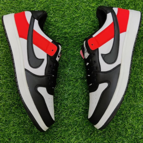 Dunk Red Black Toe