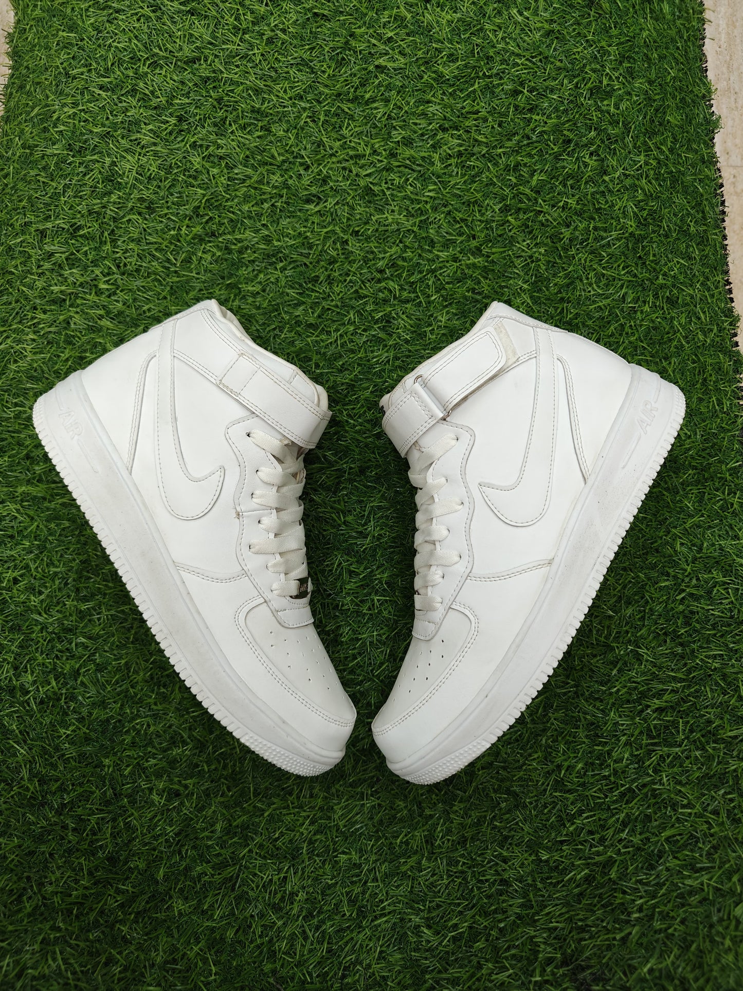 AIR FORCE 1 MID WHITE