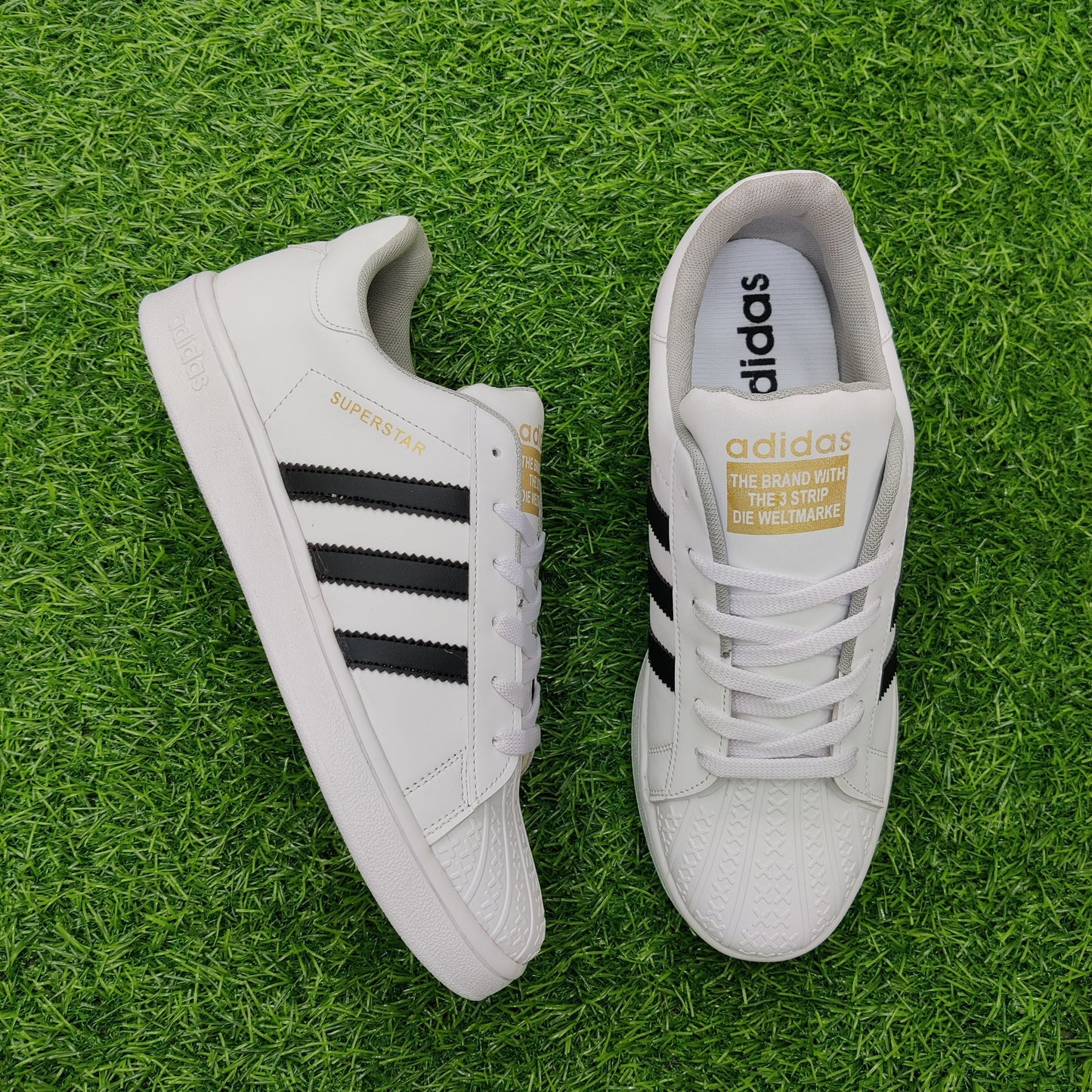 SUPERSTAR WHITE